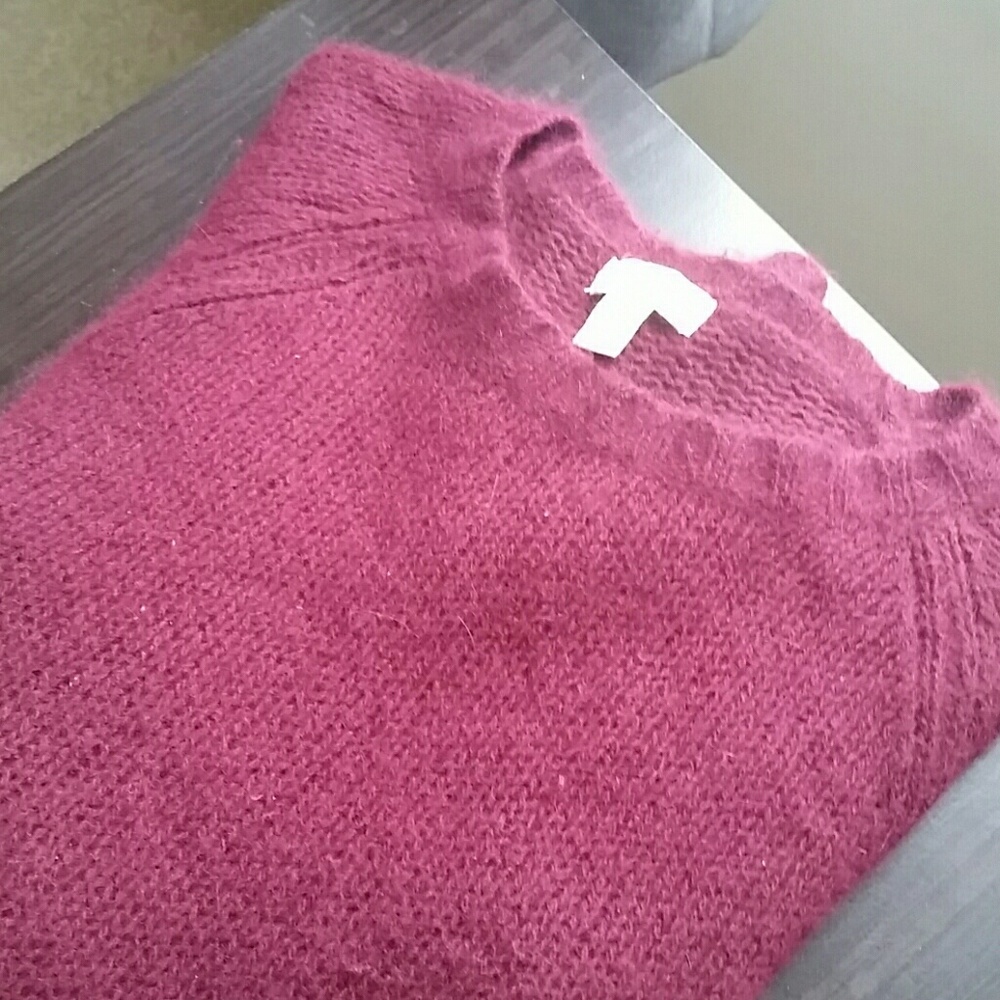 <<AEO cozy wool sweater>>